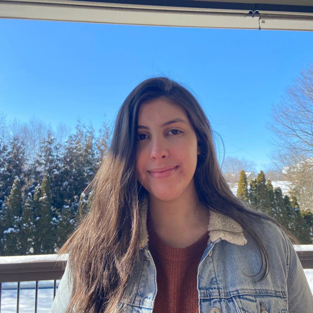 Meet your Posher, Angelle